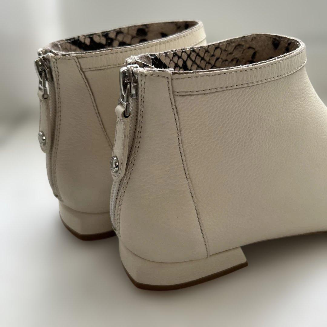 ☆ELVIO ZANON ブーツ ☆新品未使用　ヤマダヤ