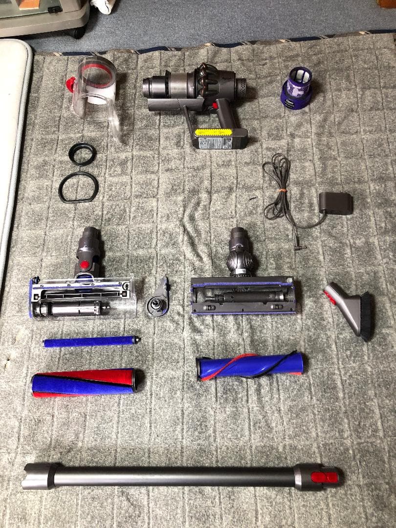 Dyson V10 (2) モーターヘッド2台+ノズル1本 豪華セット