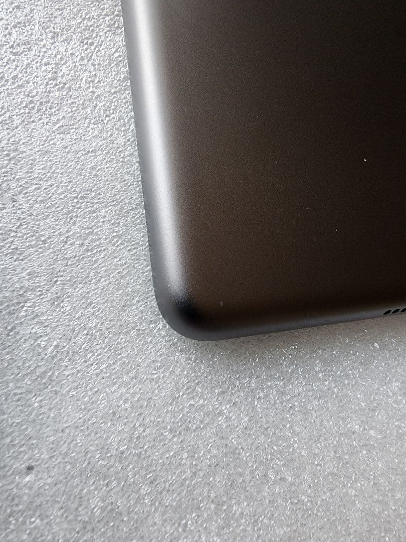 Apple iPad 第９世代64GB Wifiモデル