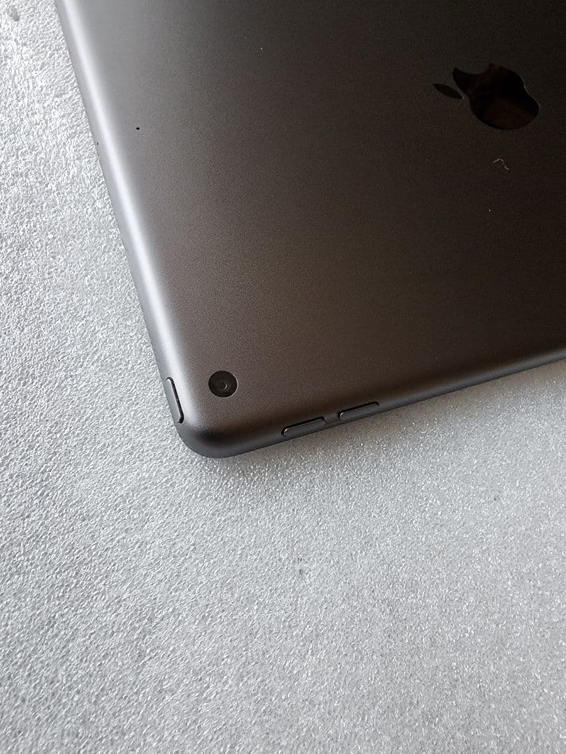 Apple iPad 第９世代64GB Wifiモデル