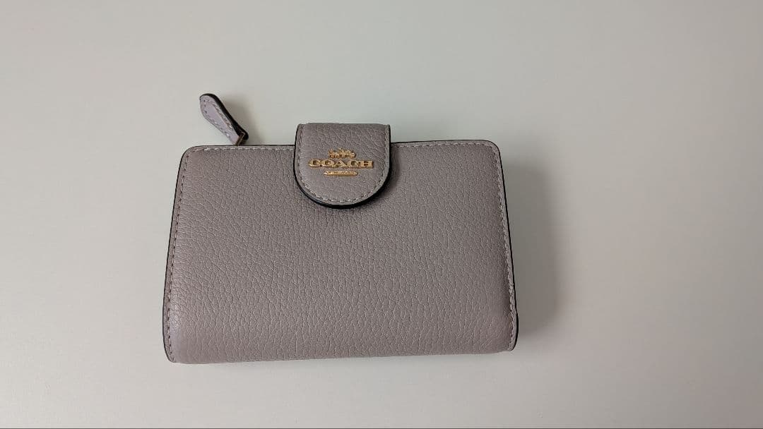 COACH　二つ折り財布