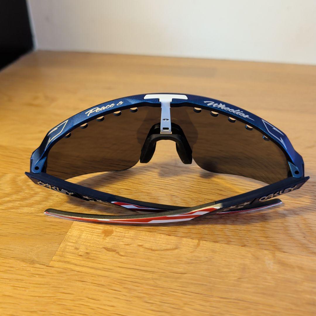 Oakley Sutro Lite Sweep TLD　限定