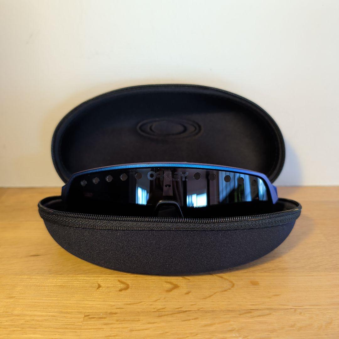 Oakley Sutro Lite Sweep TLD　限定