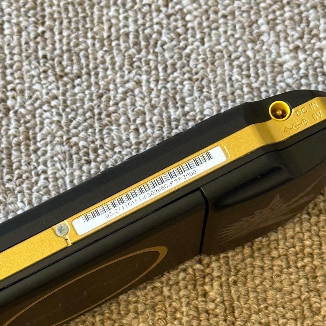 PSP-3000 本体 モンスターハンターポータブル 3rd ハンターズモデル