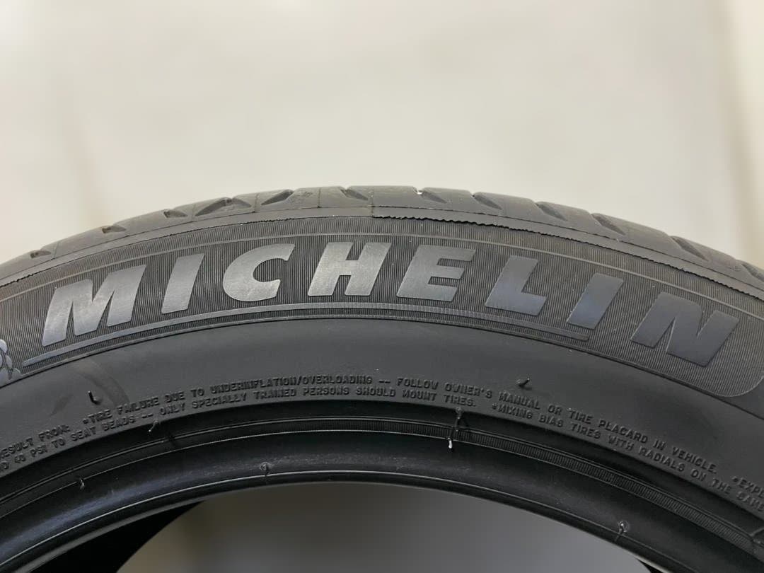【送料無料】215/55R17 4本 22年製 ミシュラン 低燃費タイヤ