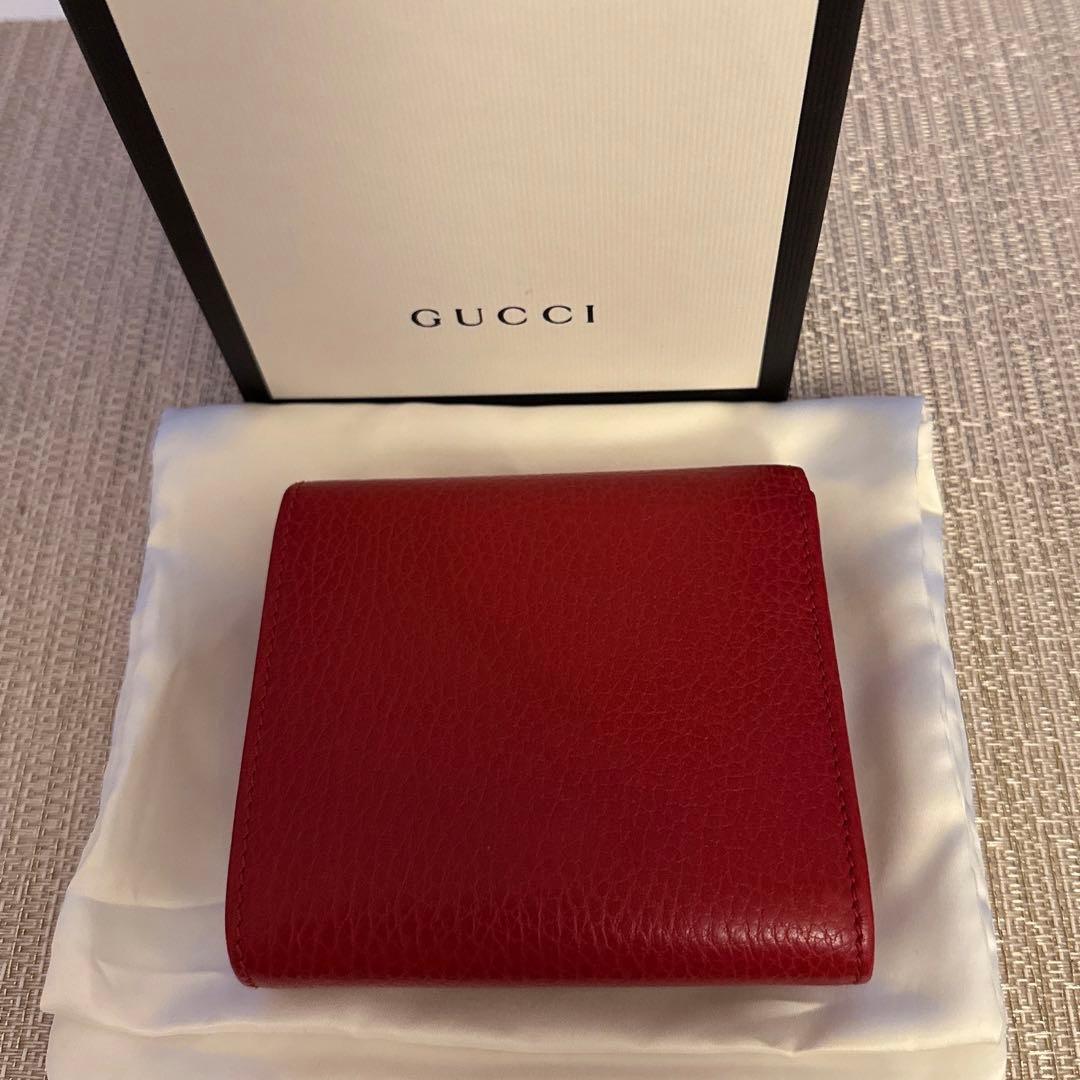 GUCCI 二つ折りウォレット
