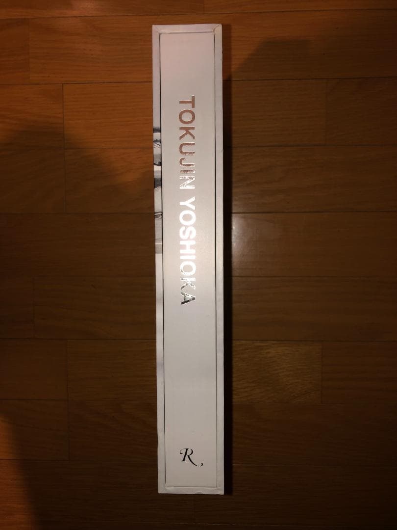 TOKUJIN YOSHIOKA　吉岡徳仁