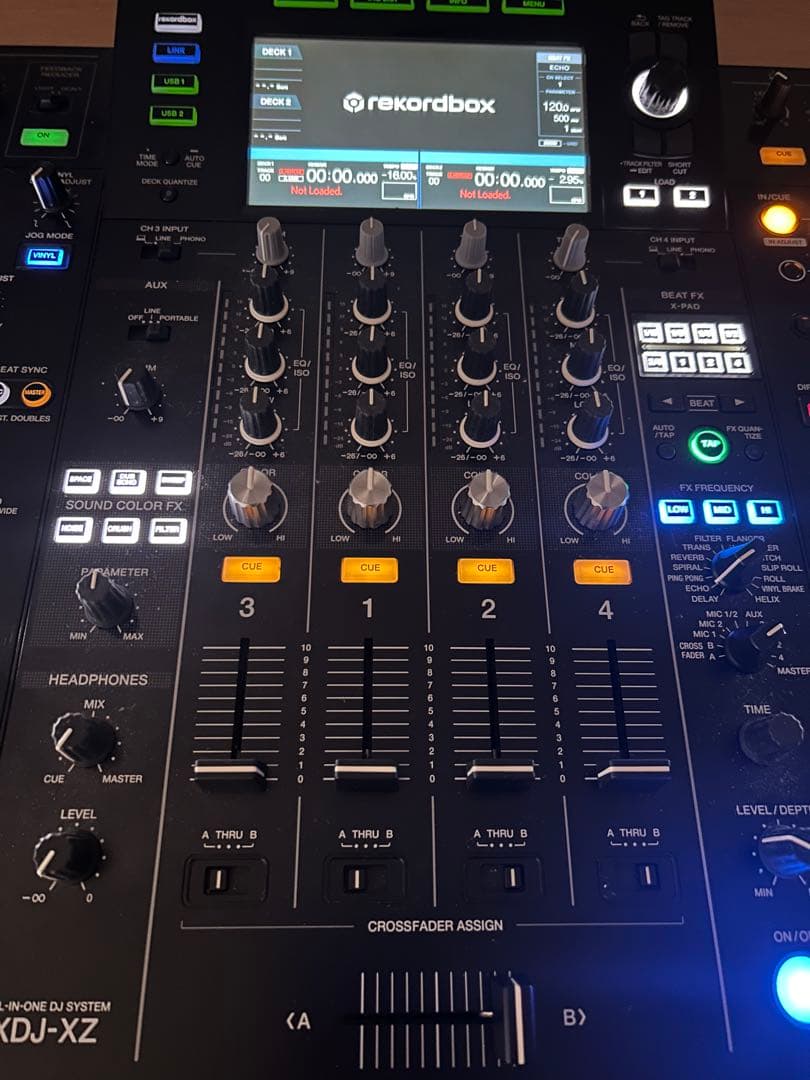 Pioneer DJ XDJ-XZ / CDJオールインワンDJシステム