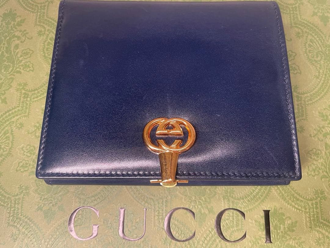 【新品未使用】GUCCI グッチ　インターロッキングG金具　二つ折り財布