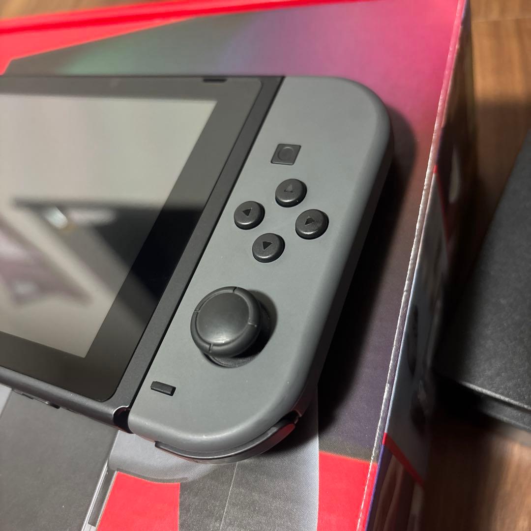 【美品】Nintendo Switch 本体 グレー