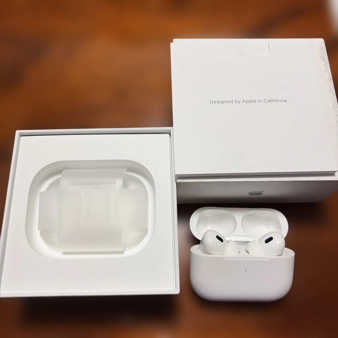 AirPods Pro 2本体 ホワイト 充電ケーブル付　USBーC