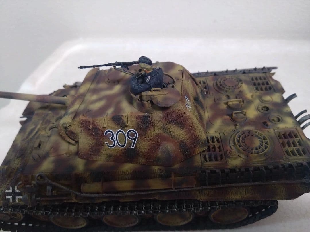 プラモデル戦車プラモデルタミヤ1/35パンサーＡ型中戦車完成品