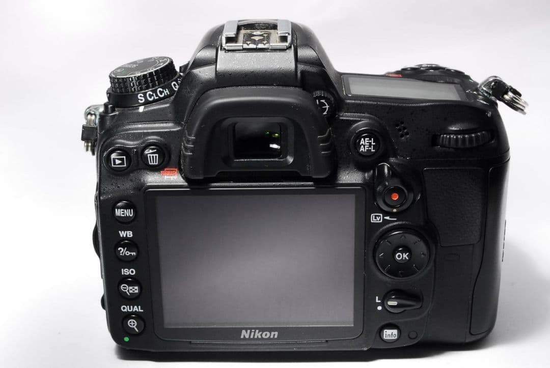 ♥写真に差が出る♥Nikon D7000♥上位モデル♥動作良好 高画質 高性能