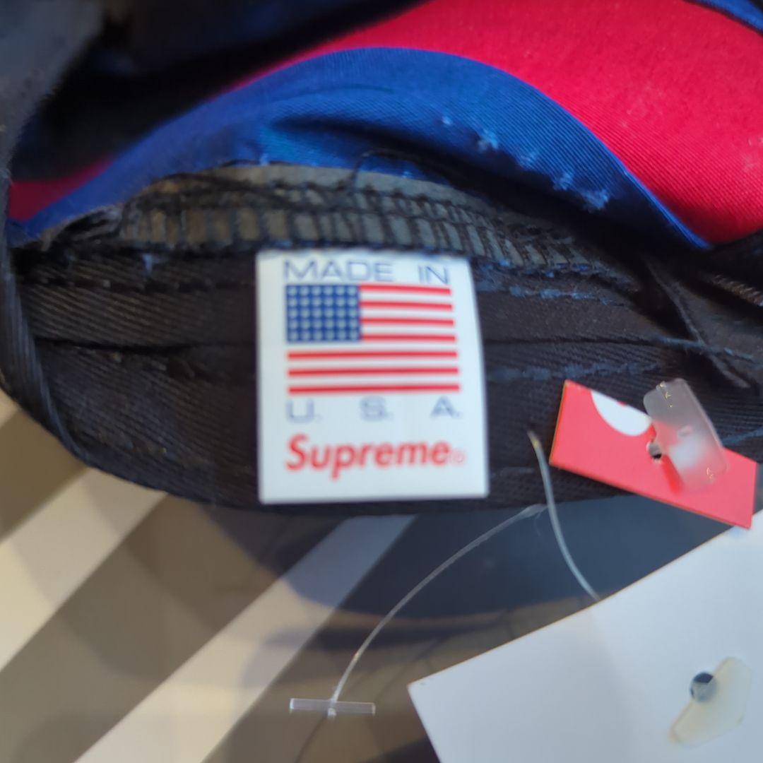 Supreme 青色 ロゴキャップ