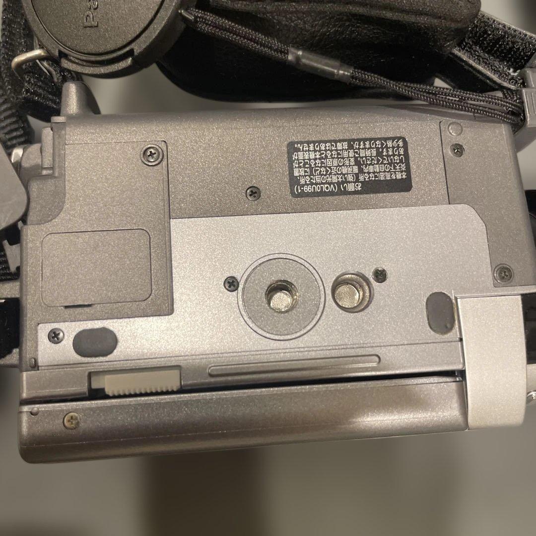 Panasonic SD 3.1メガピクセル ビデオカメNV-GS100