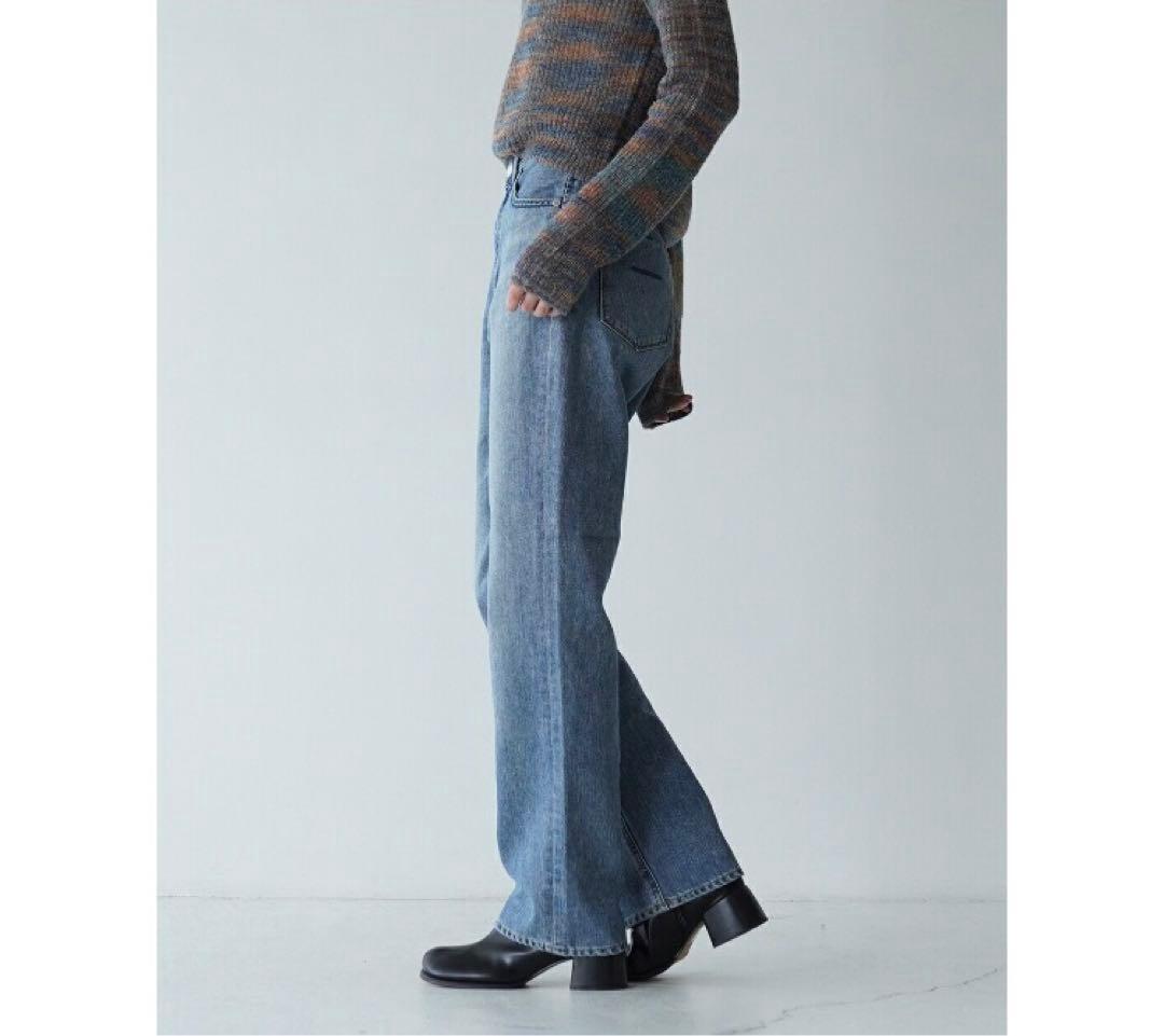 新品タグ付き　YANUK ヤヌーク straight LOUISE TVB 23