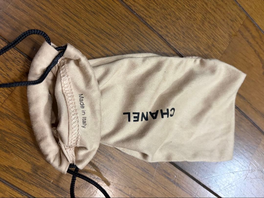 CHANEL ブラック サングラス ケース付き