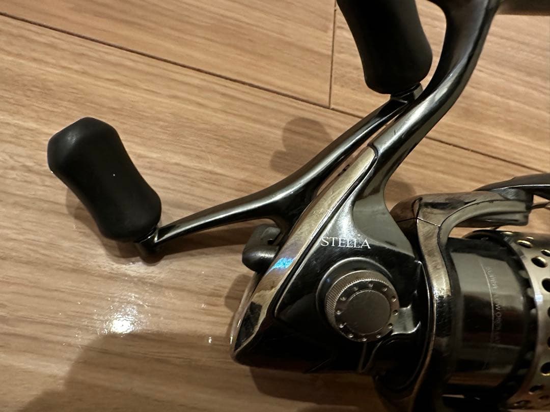 SHIMANO STELLA FW2500S スピニングリール