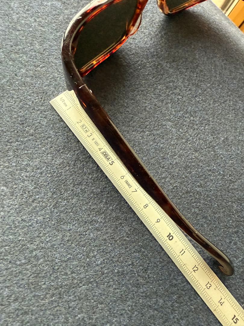VINTAGE CUTLER & GROSS ヴィンテージ・サングラス