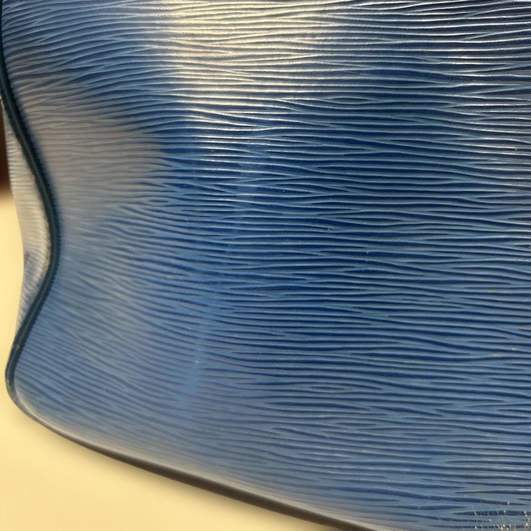 ルイヴィトン　ボストンバッグ　エピ　　ブルー
