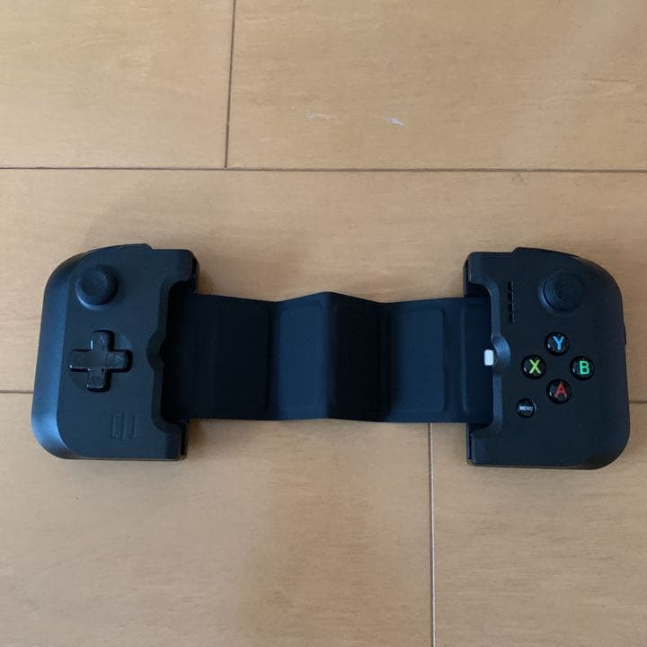 iPhoneゲームコントローラー