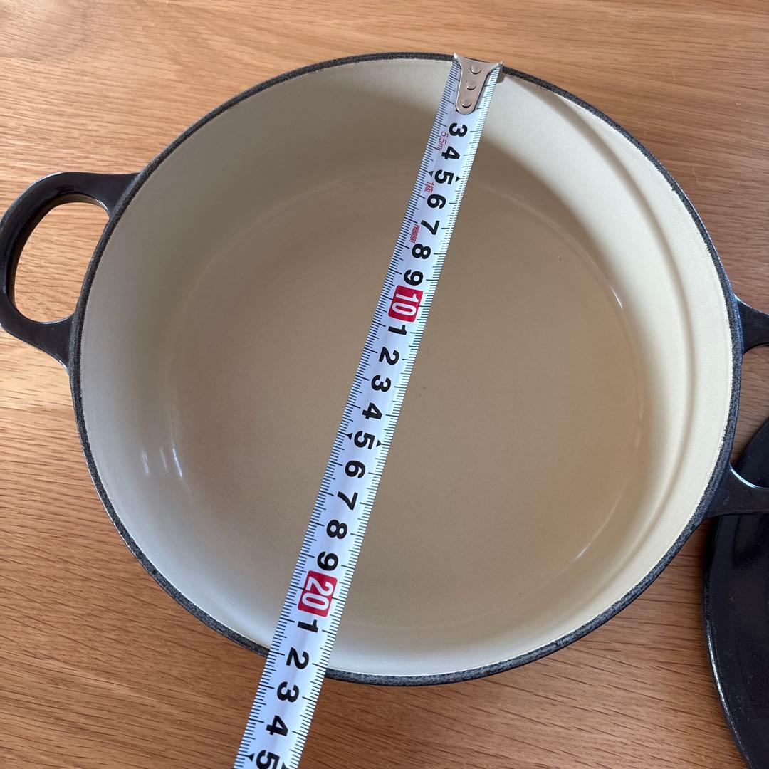 ル•クル-ゼ　LE CREUSET 両手鍋 茶色 22cm