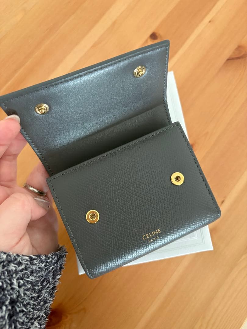 CELINE グレー 三つ折り財布