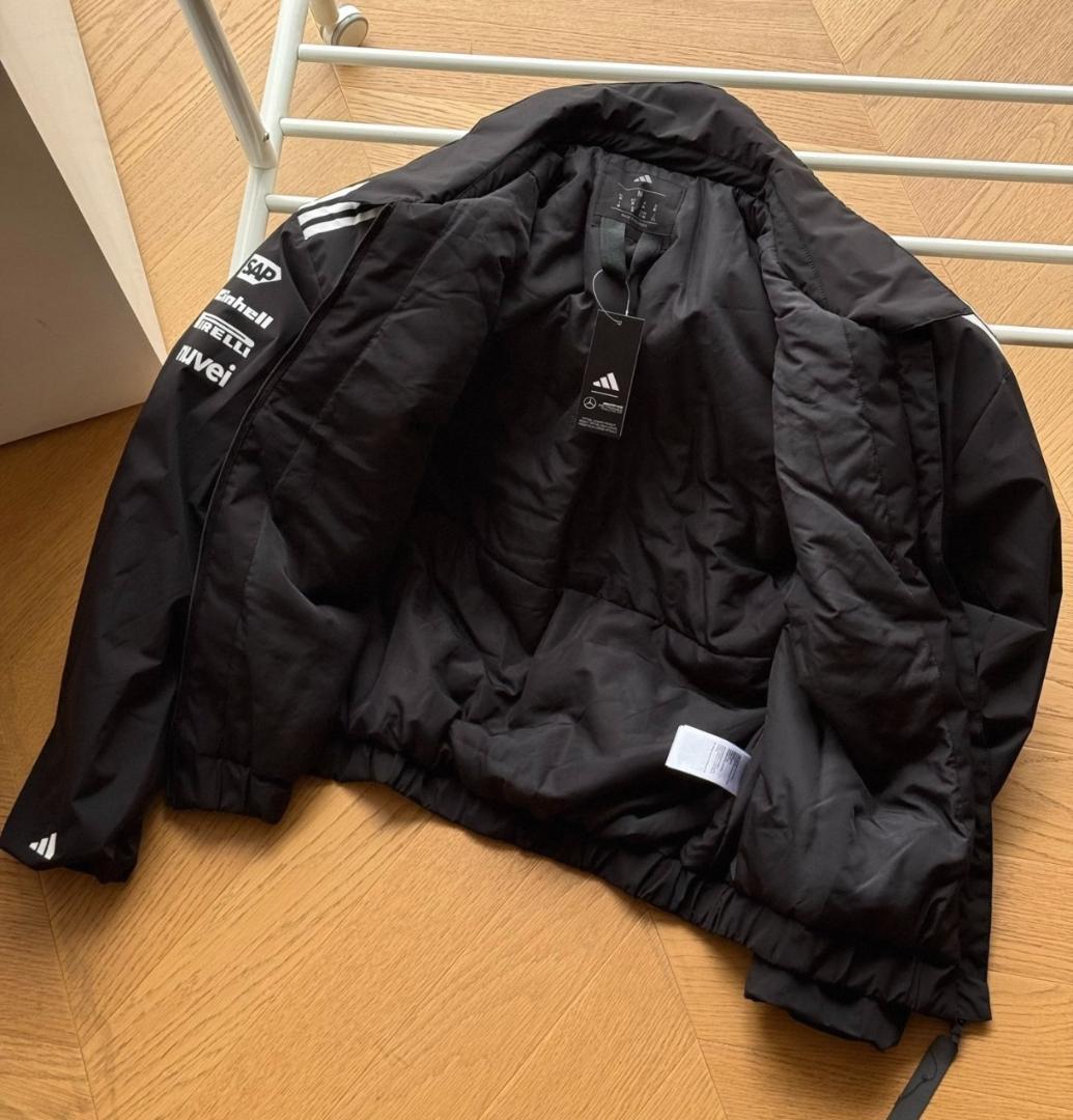 adidas × MERCEDES-AMG コラボ オーバーサイズ ジャケット