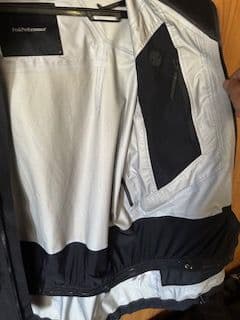 ピークパフォーマンスpeak performance teton jacket