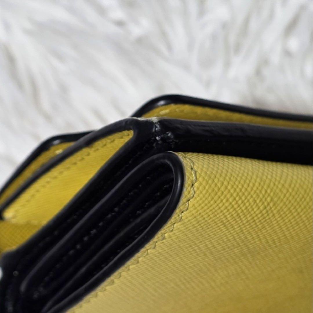 みんみん■MARNI　コンパクトウォレット　マルチカラー　三つ折り
