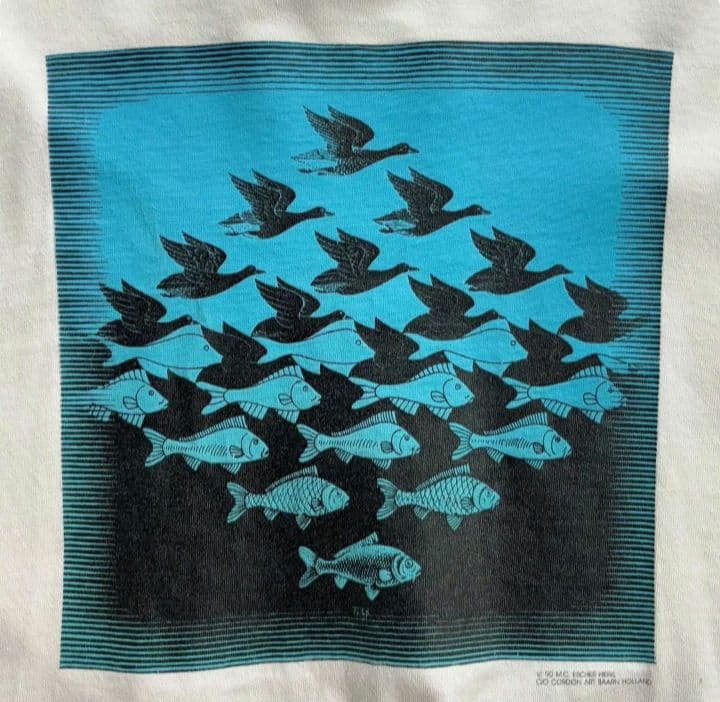 つ*か様 【 希少 】M.C.ESCHER Tシャツ Lサイズ 空と水 90s