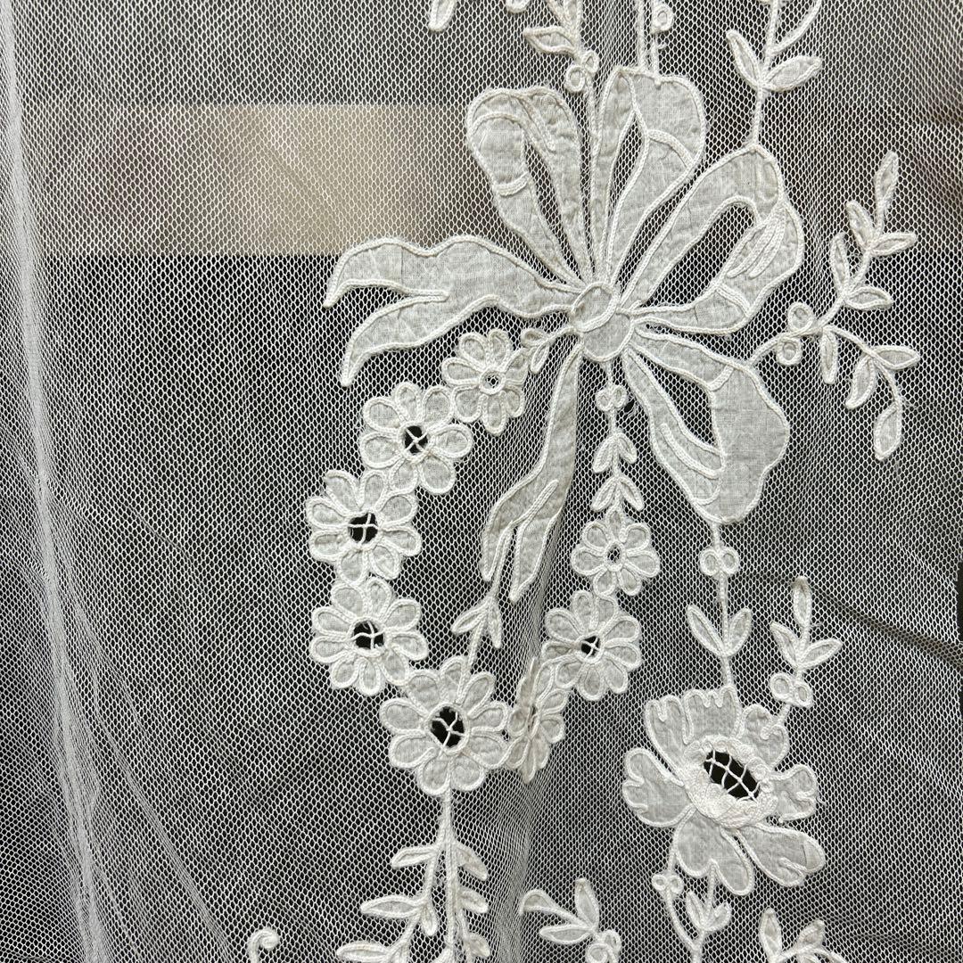 フランスアンティークレース　コーネリー刺繍