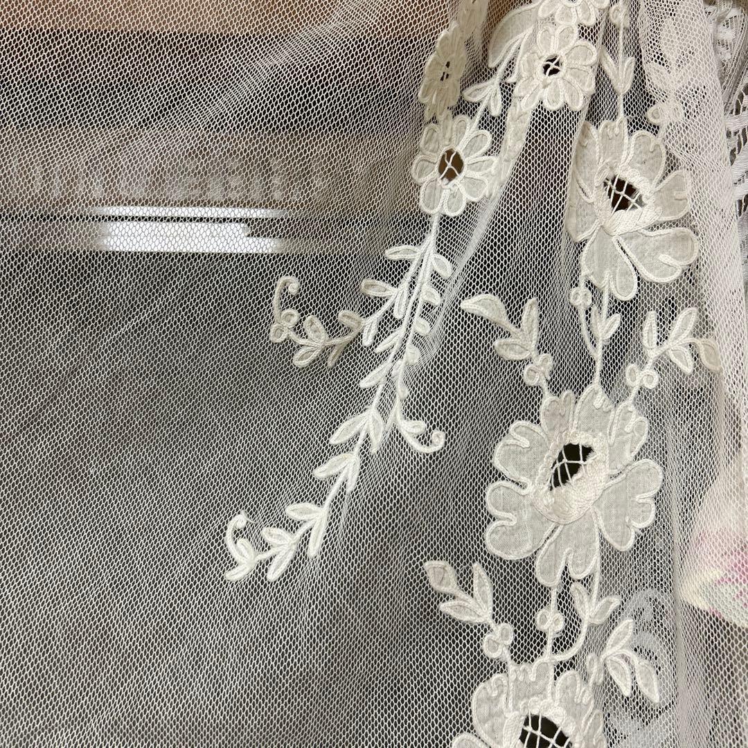 フランスアンティークレース　コーネリー刺繍