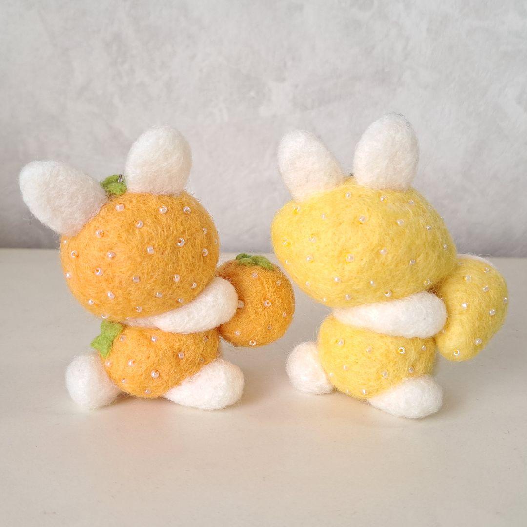 マリーちゃん☆オレンジ&レモンウサギちゃんのストラップ　羊毛フェルト