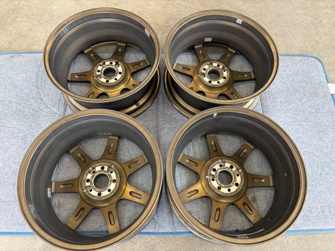 WORK エモーション T7R 4本セット ナット付き 17インチ 4穴