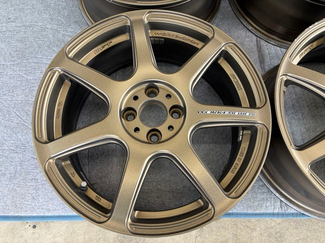 WORK エモーション T7R 4本セット ナット付き 17インチ 4穴