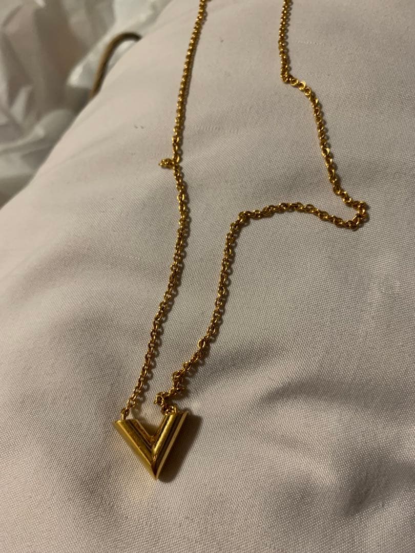 LOUIS VUITTON ネックレス ゴールド