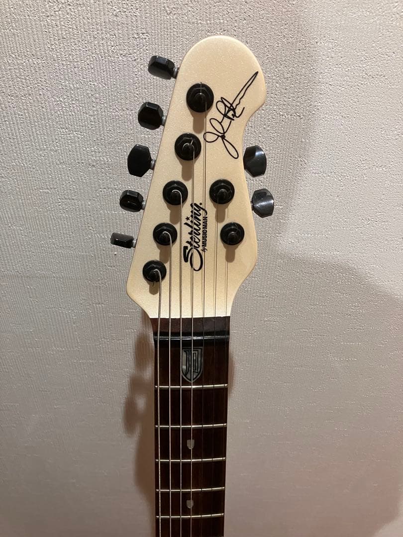 ギター Sterling by Musicman JP70D Peral White