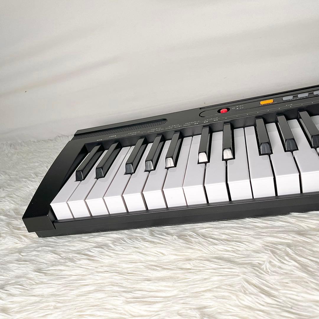 【良品】TGRTE TSDK-61 電子キーボード 61鍵盤 マイク付き