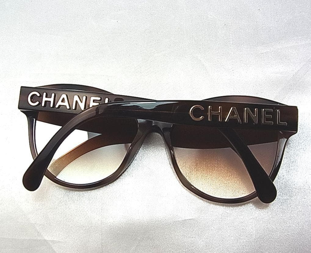 【正規品・美品】CHANEL シャネル サングラス5458CHANELロゴ