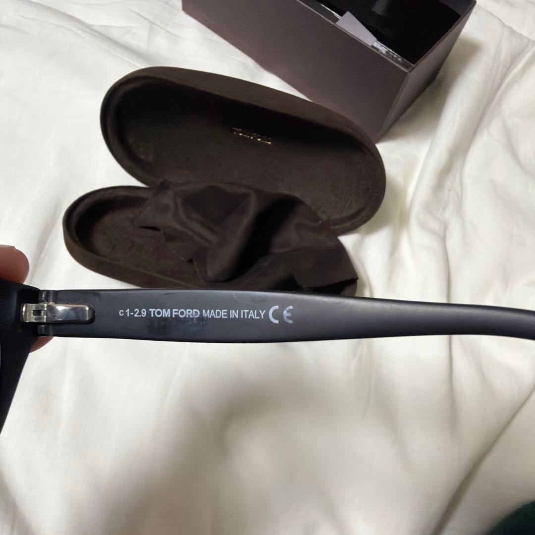 TOM FORD donスノードンTF237/05V サングラス