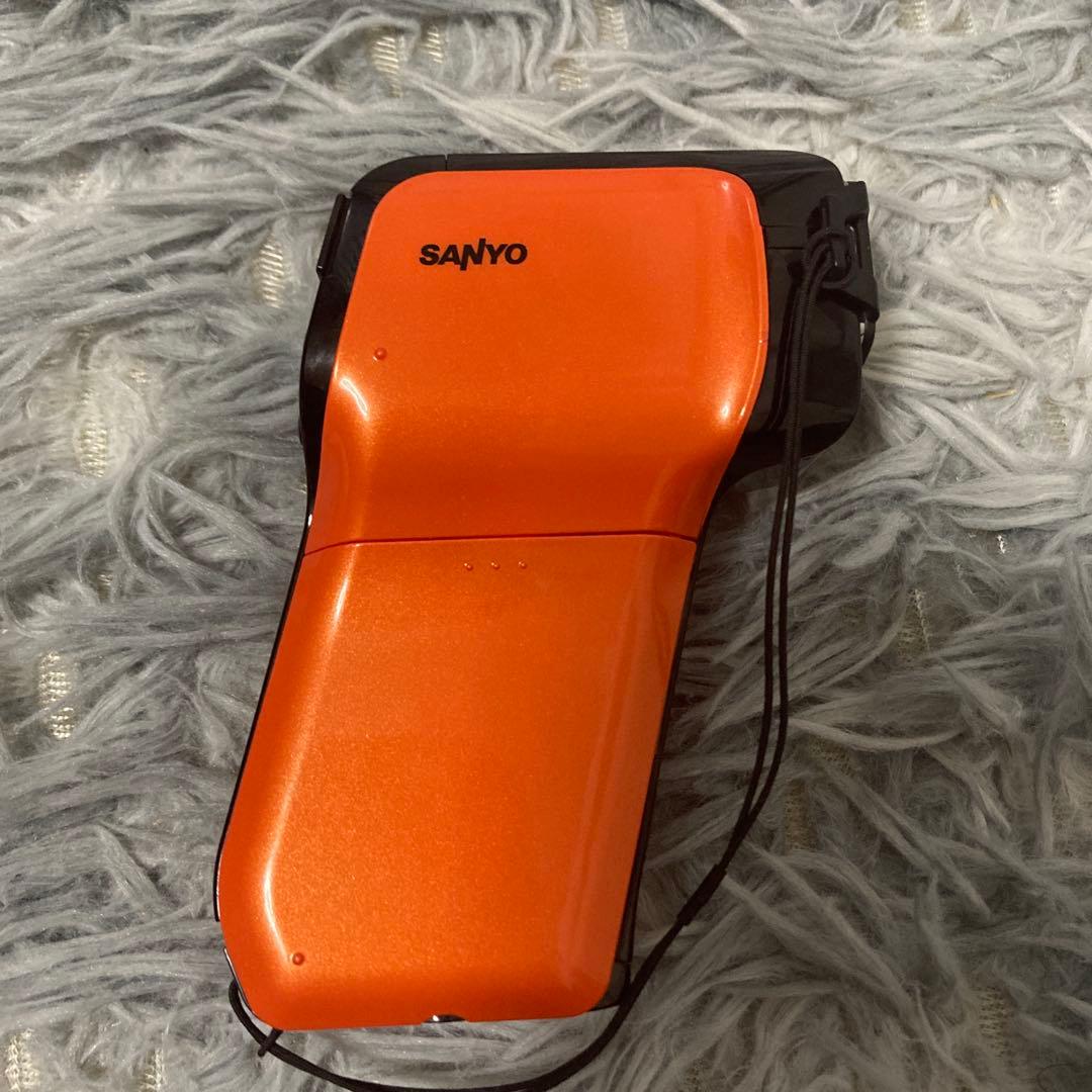 【美品】SANYO Xacti DMX-CG11 ビデオカメラ