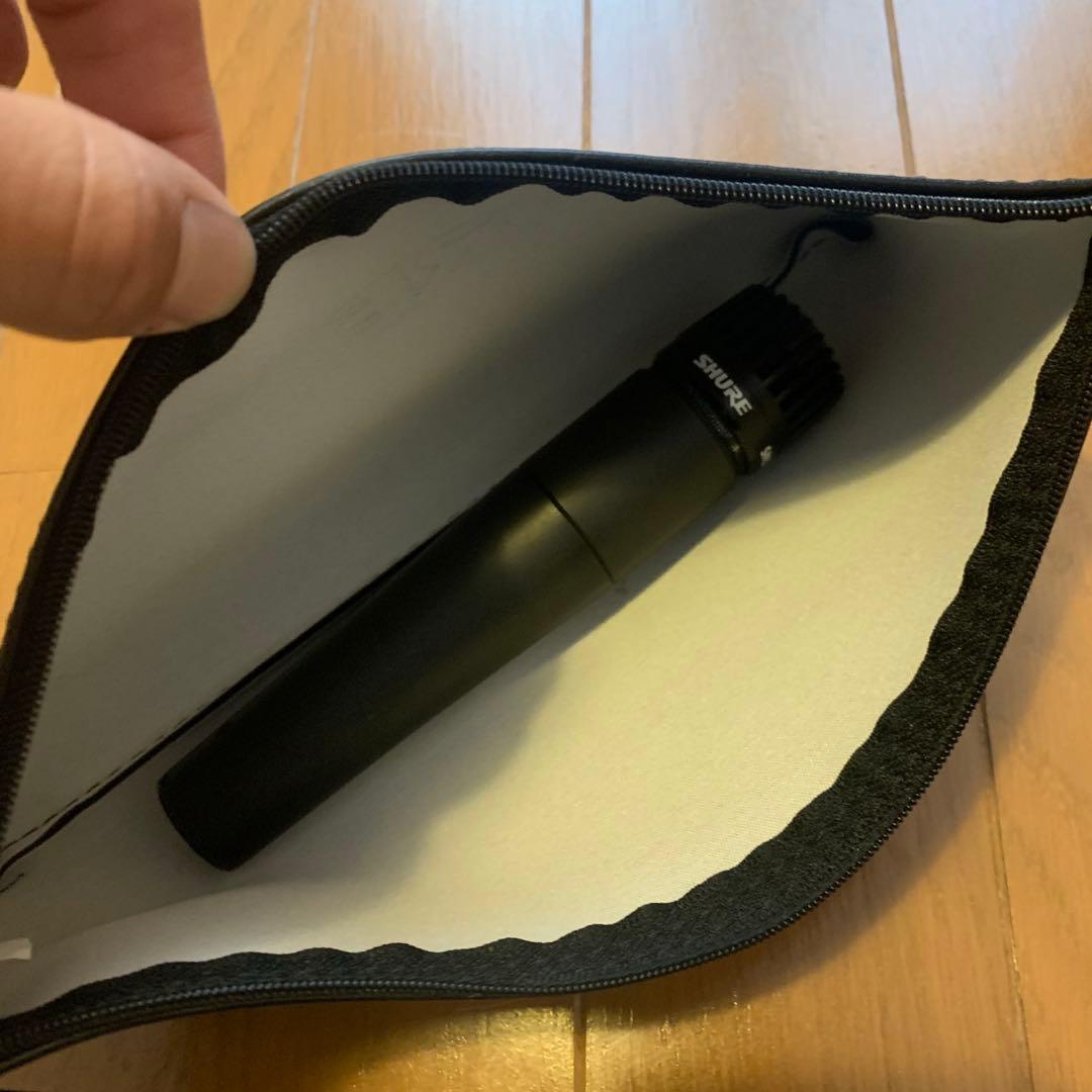 SHURE SM57 ダイナミックマイクとケース