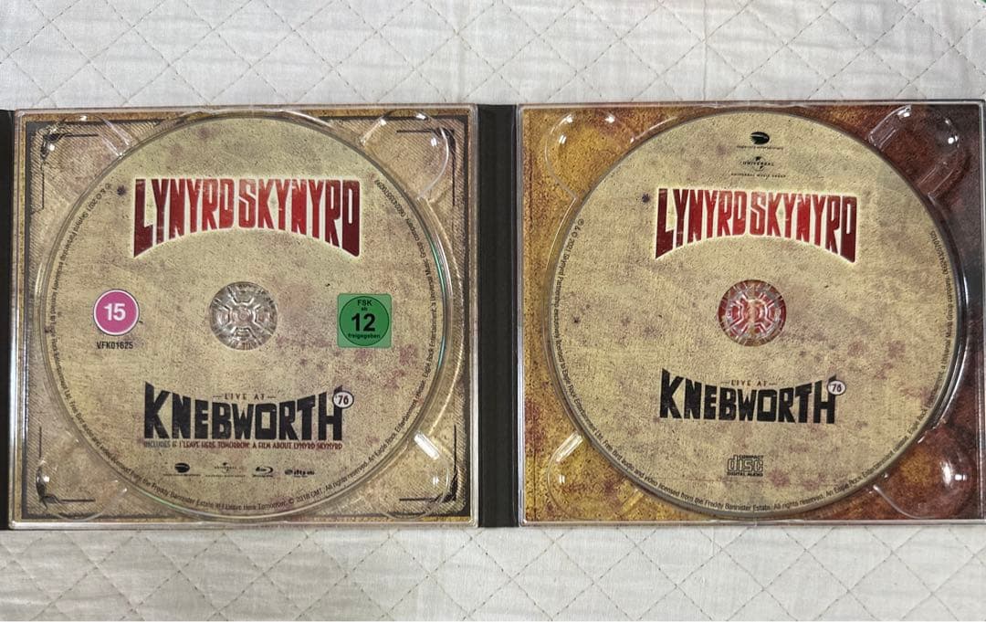 CD＋Blu-Ray！レーナード・スキナード / KNEBWORTH '76