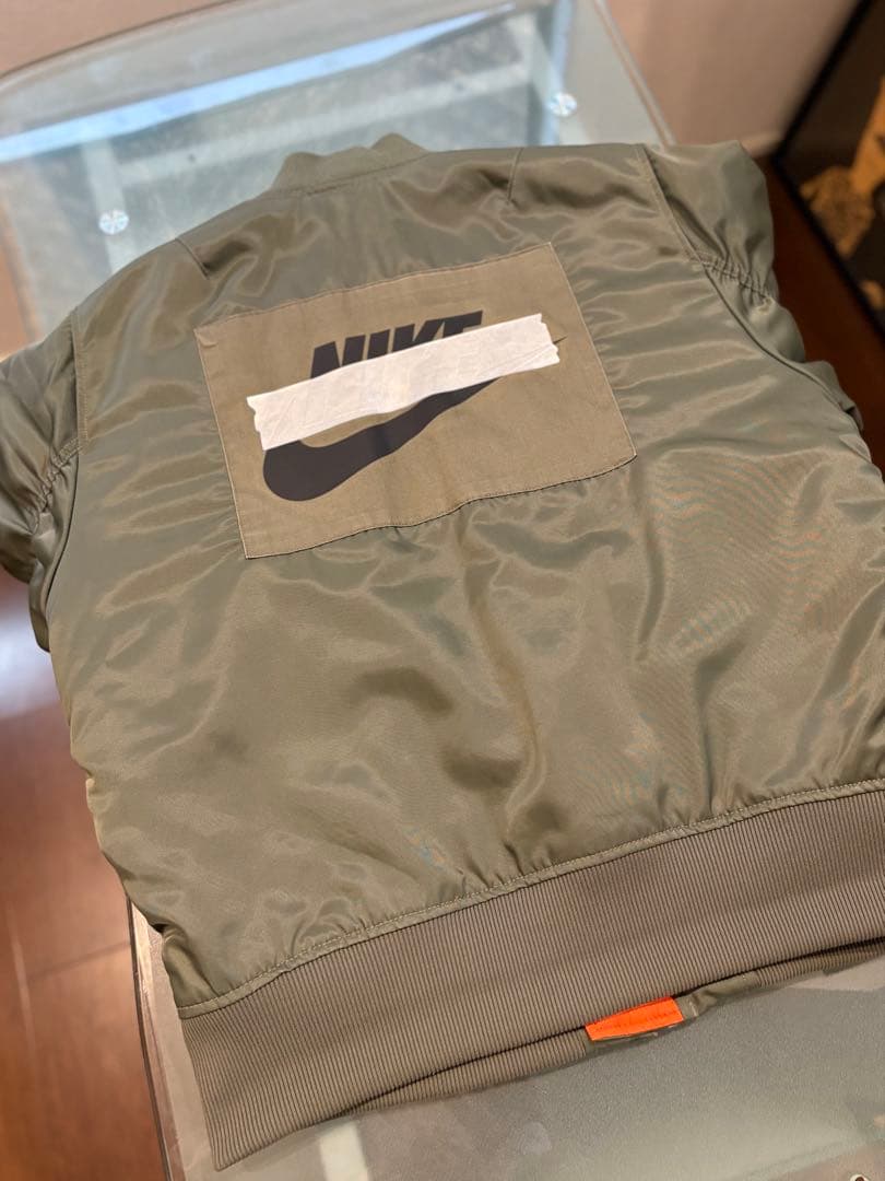 最終価格希少NIKE MA-1型 ジャンバー Lサイズ