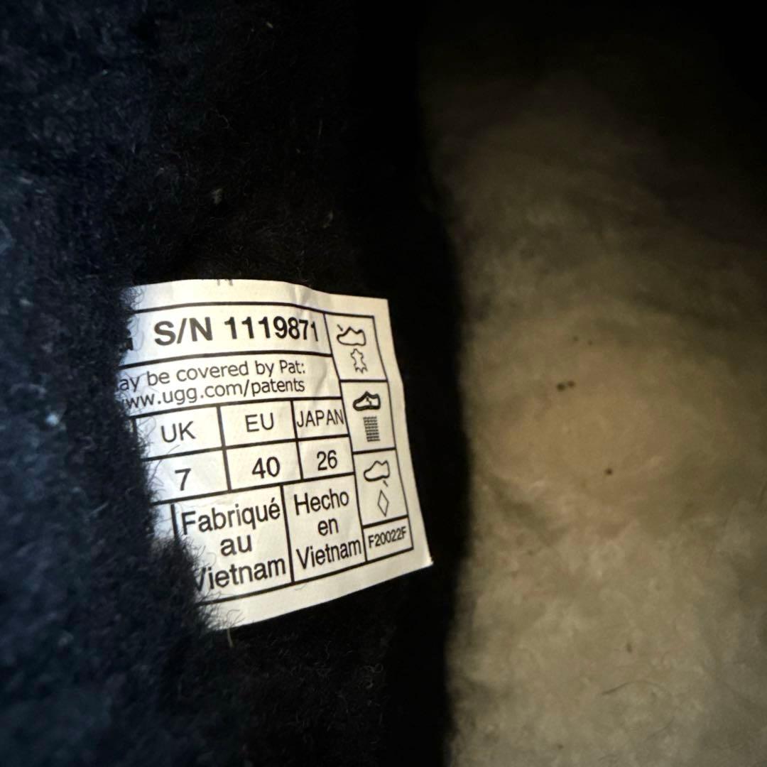 UGG アグ ムートンブーツ Classic Ultra Mini Bling