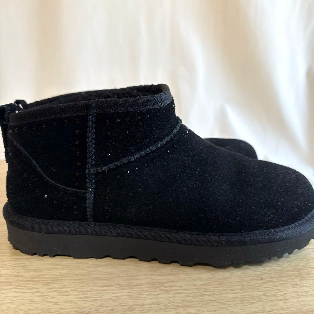 UGG アグ ムートンブーツ Classic Ultra Mini Bling