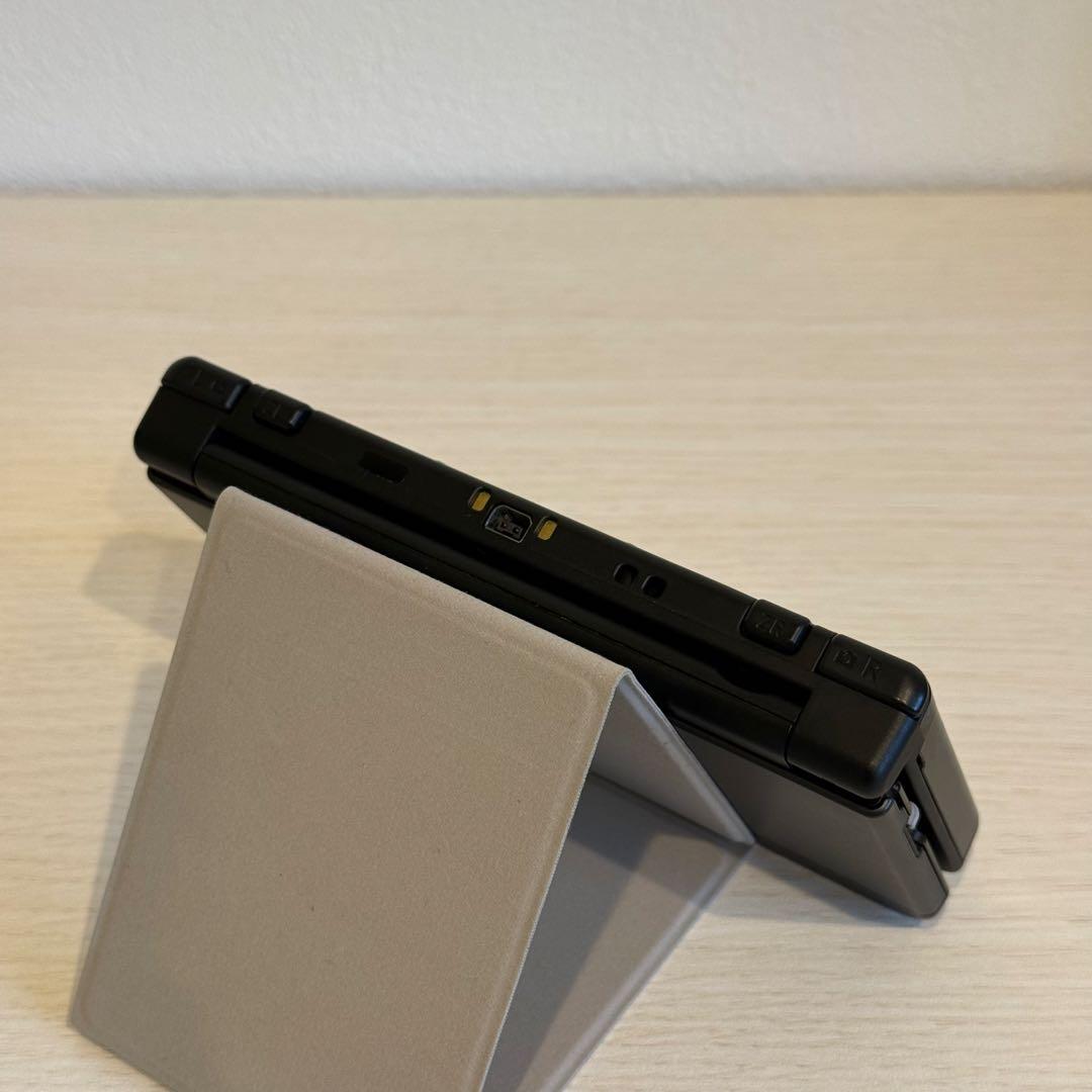 New ニンテンドー3DS ブラック 箱付き 3-026