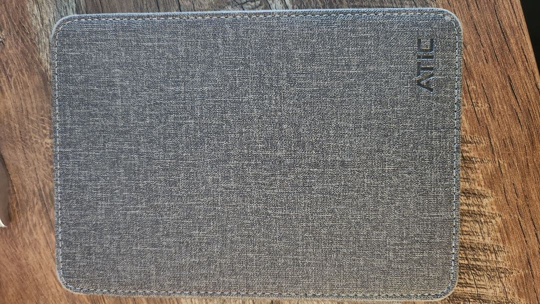 Kindle paperwhite 第10世代　8GB 広告なし　カバー付