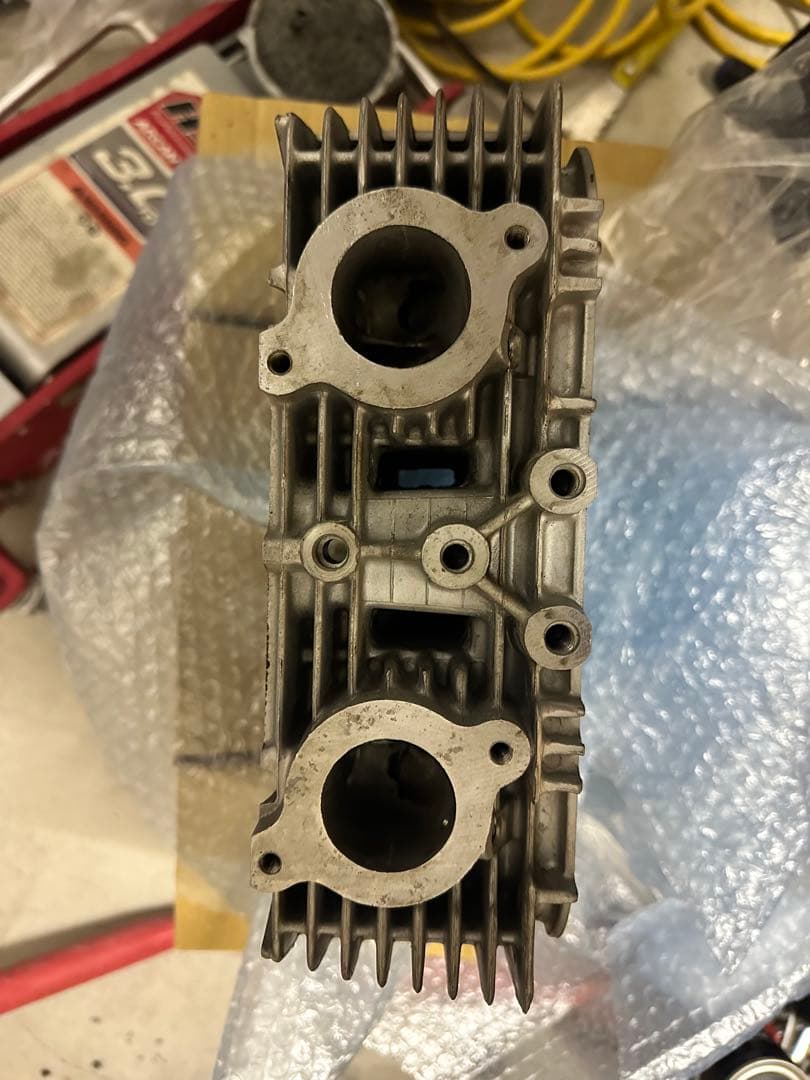 依田サン  CB400T CB400N ホーク2 スーパーホーク シリンダ